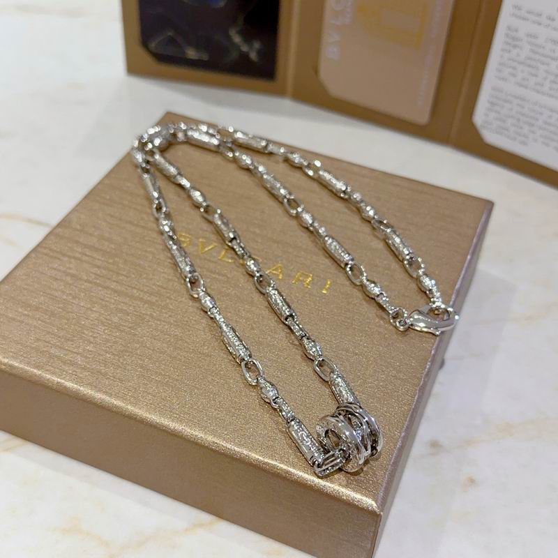 Bvlgari necklace 04yxh52